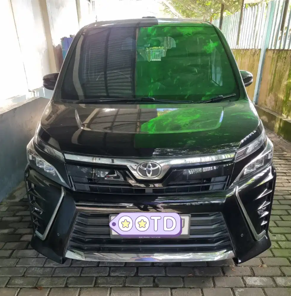 Toyota Voxy 2020 istimewa
