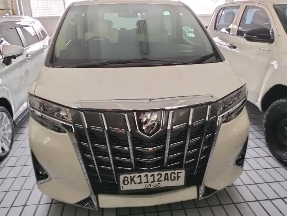 TOYOTA ALPHARD 2,5 G automatic THN 2021