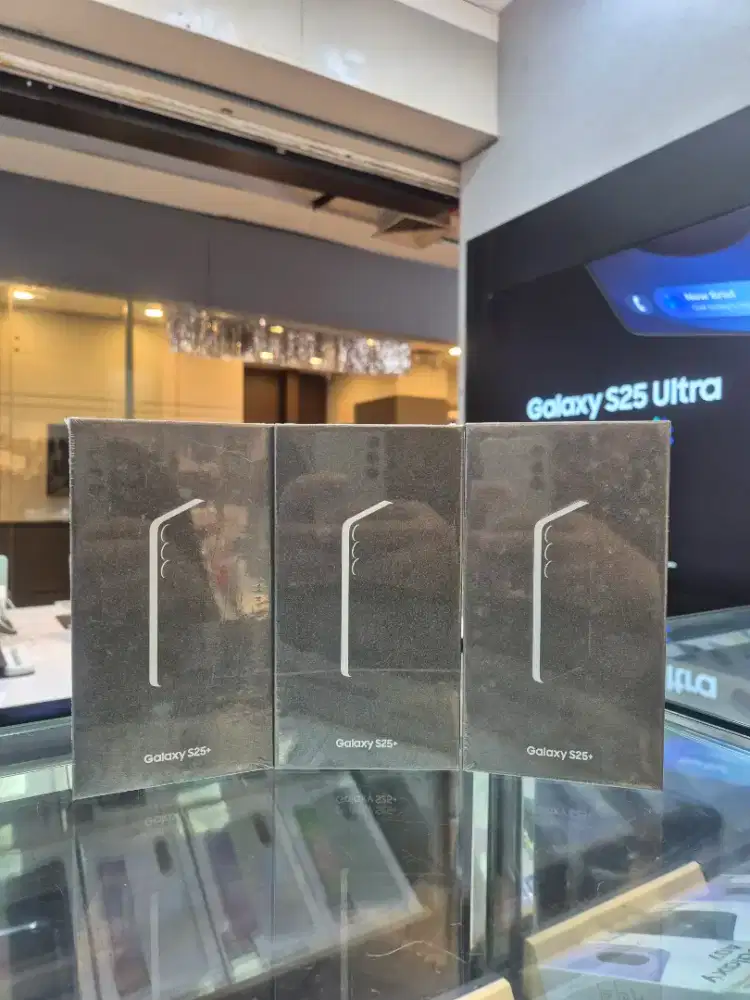 SAMSUNG S25+ 12 / 256 GB