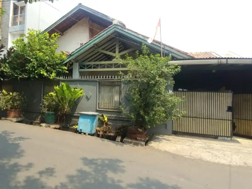 Dijual Rumah di Grogol Selatan, Kebayoran Lama – Dekat MRT Blok M, Senayan, dan Pondok Indah