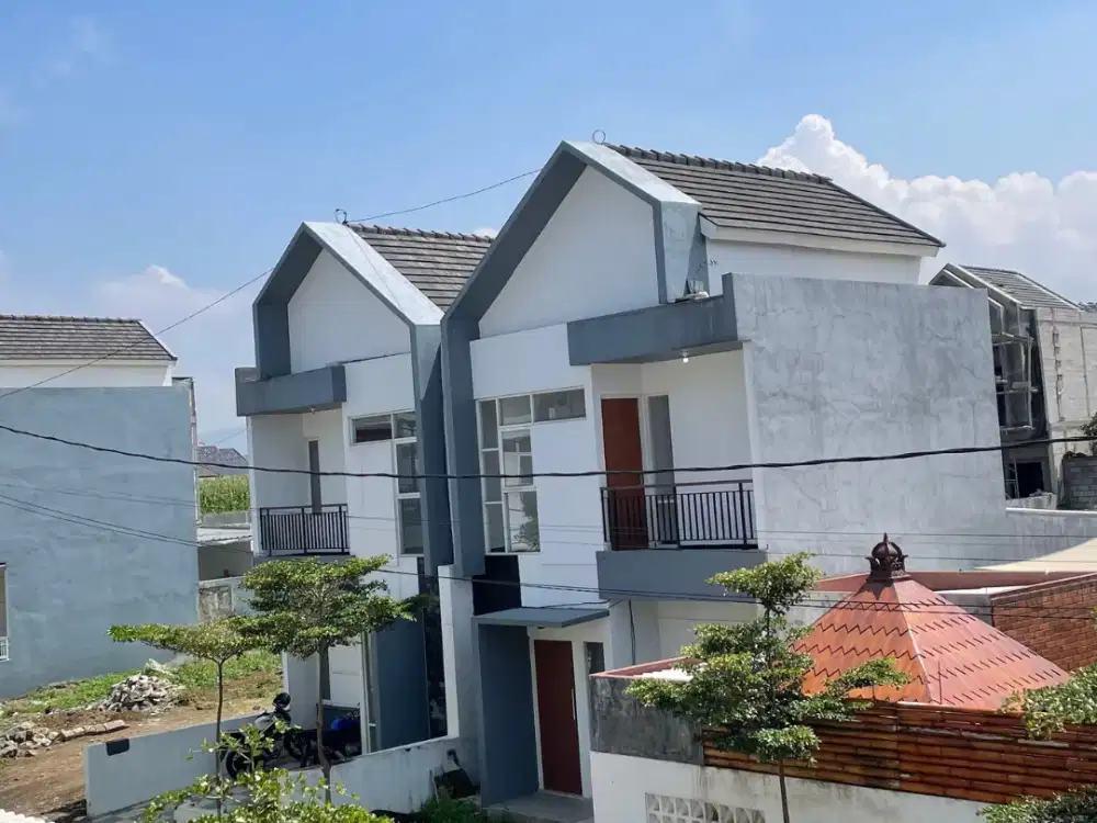 PESONA MATA VILLA DILENGKAPI DENGAN SWIMMING POOL HARGA 700 JUTAAN