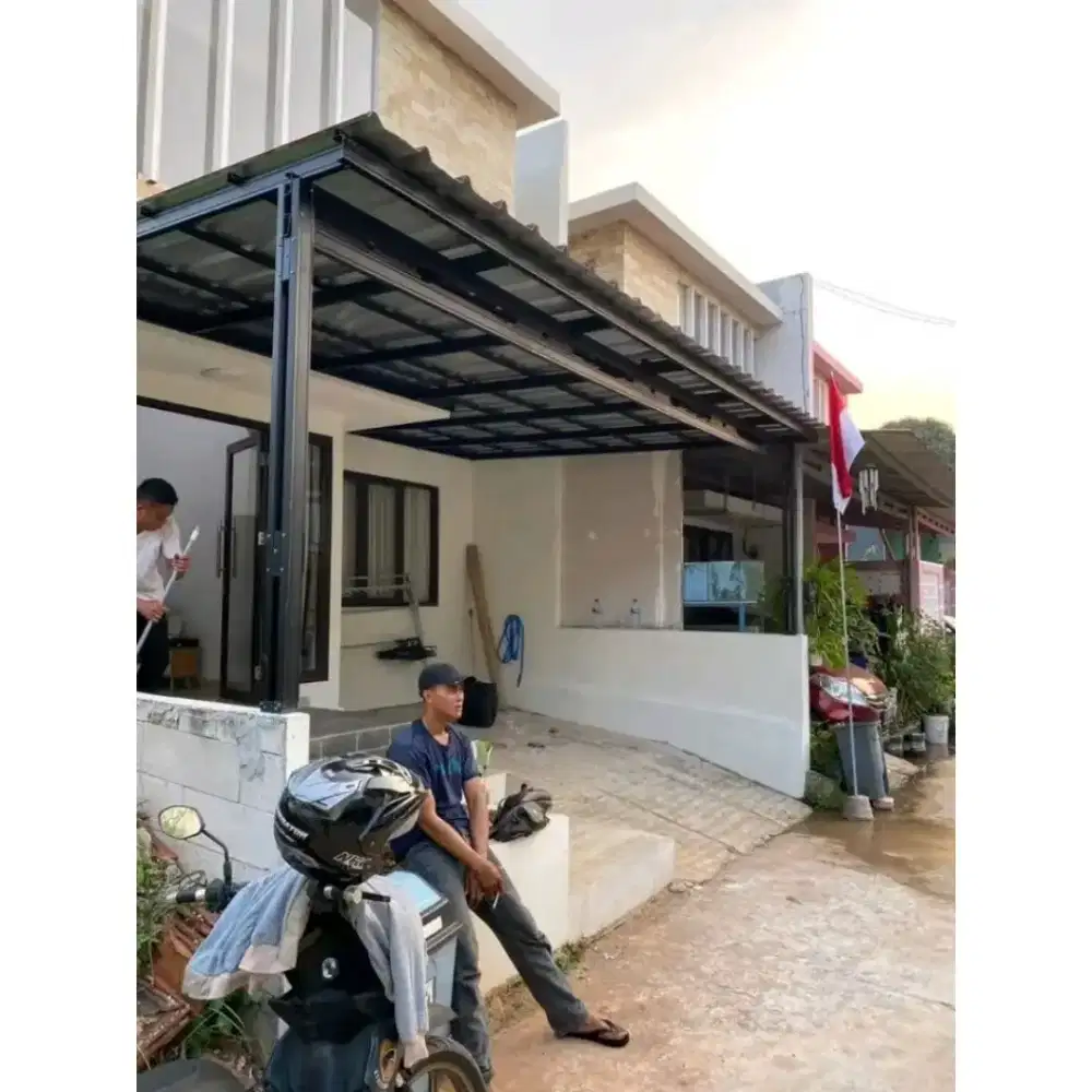 Kanopi baja ringan
