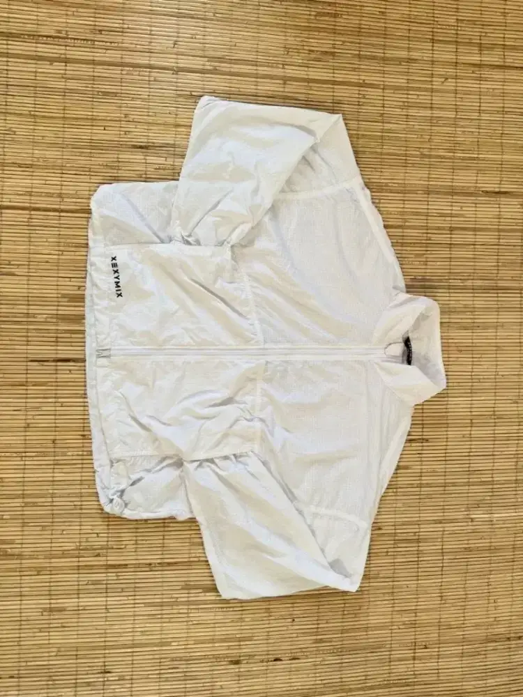 Di jual jaket olahraga xexymix