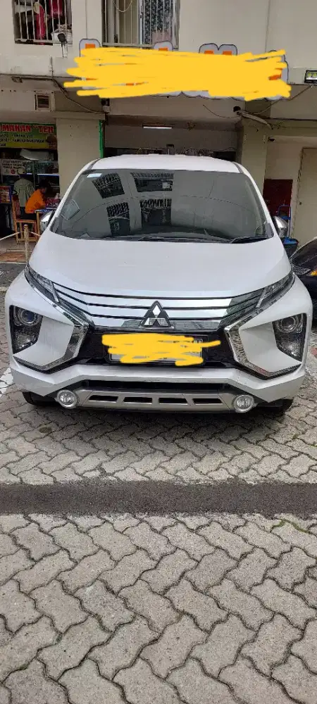 Mitsubishi Xpander Ultimate Putih
