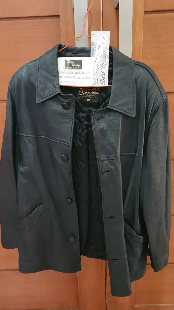 Dijual jacket kulit asli made in Turkey