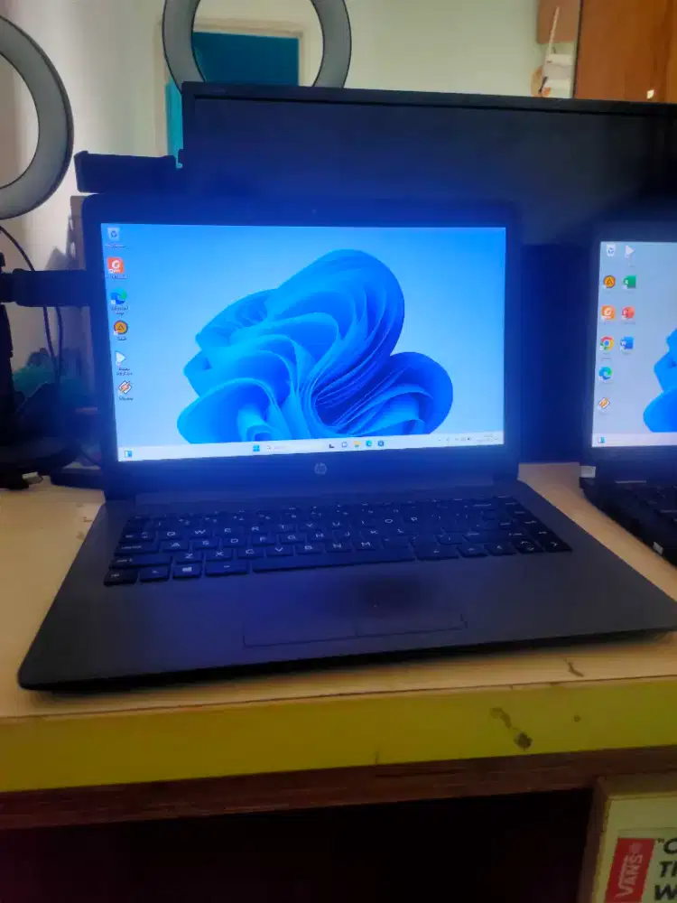Laptop hp G7 garansi 1bulan