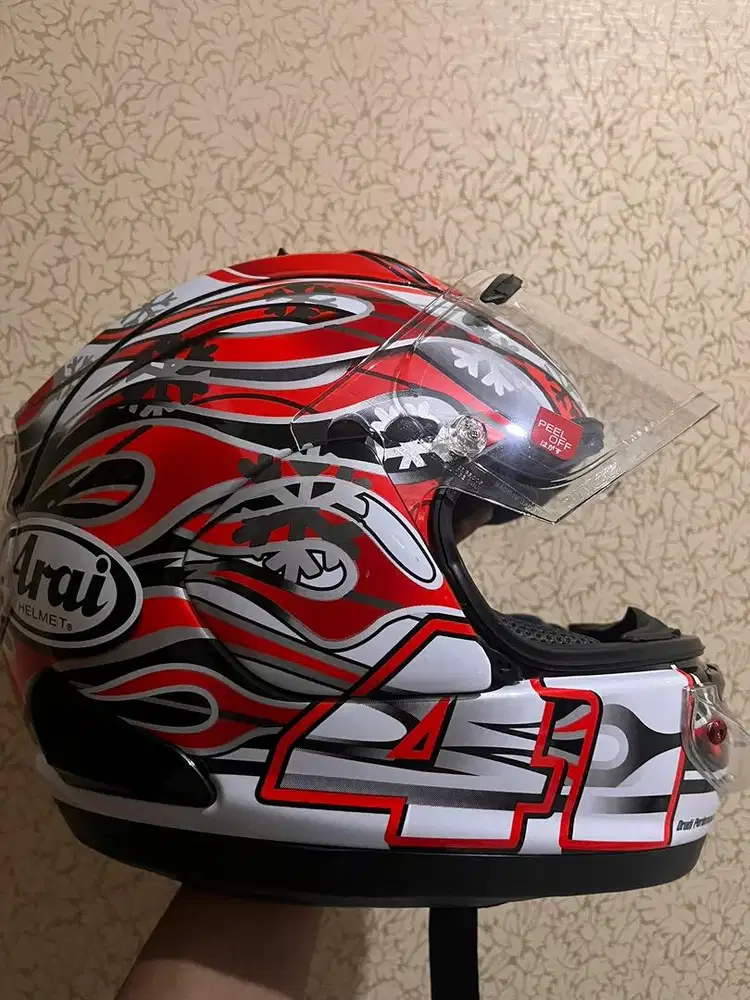 Arai haga red size S