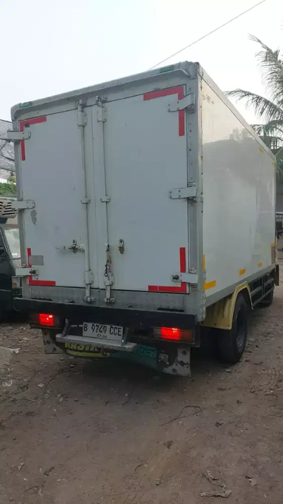 Box freezer suhu beku Mitsubishi Colt Diesel Canter 6ban PS125SS 2016
