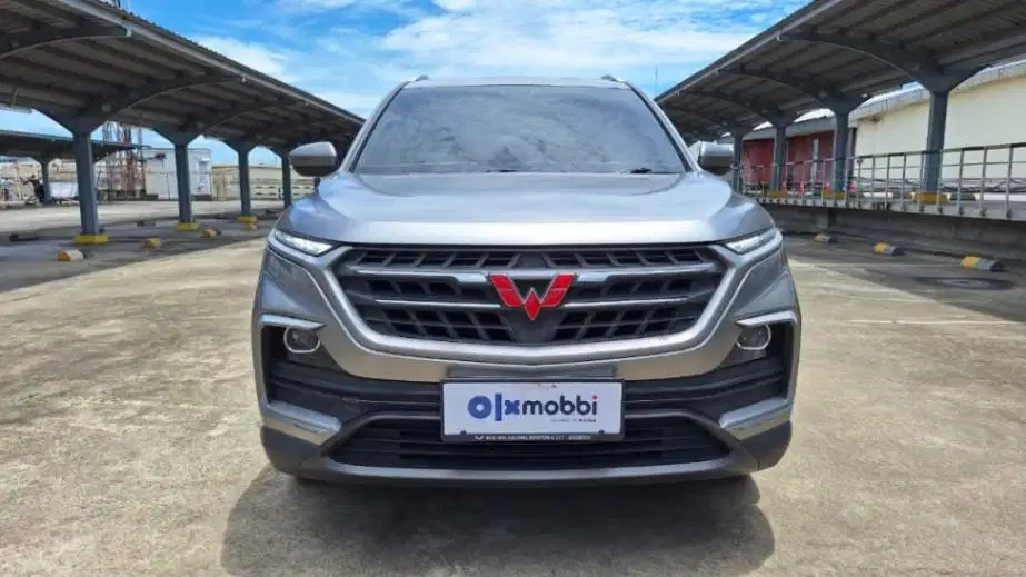 Like New Wuling Almaz Like New 1.5 Smart Enjoy 7-Seater Bensin-MT 2022