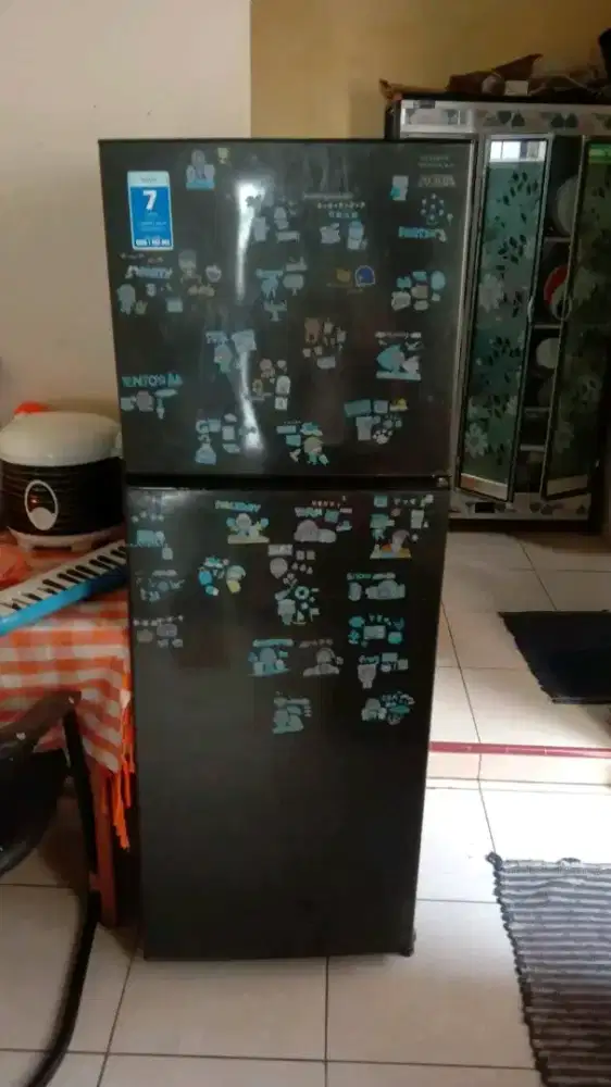 Perbaikan dan jual beli kulkas