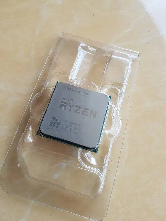 Processor AMD Ryzen 3 4100 8 cpu speed to 4.0Ghz Renoir AMD AM4