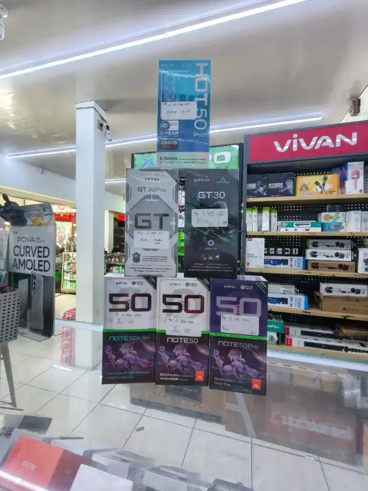 Infinix hot 50 pro+ 8/256 red