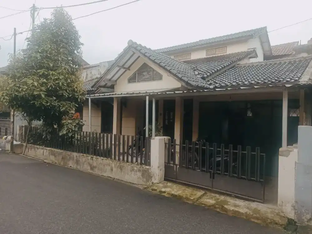 DIJUAL RUMAH SIAP HUNI DI MERKURI UTARA, MARGAHAYU RAYA