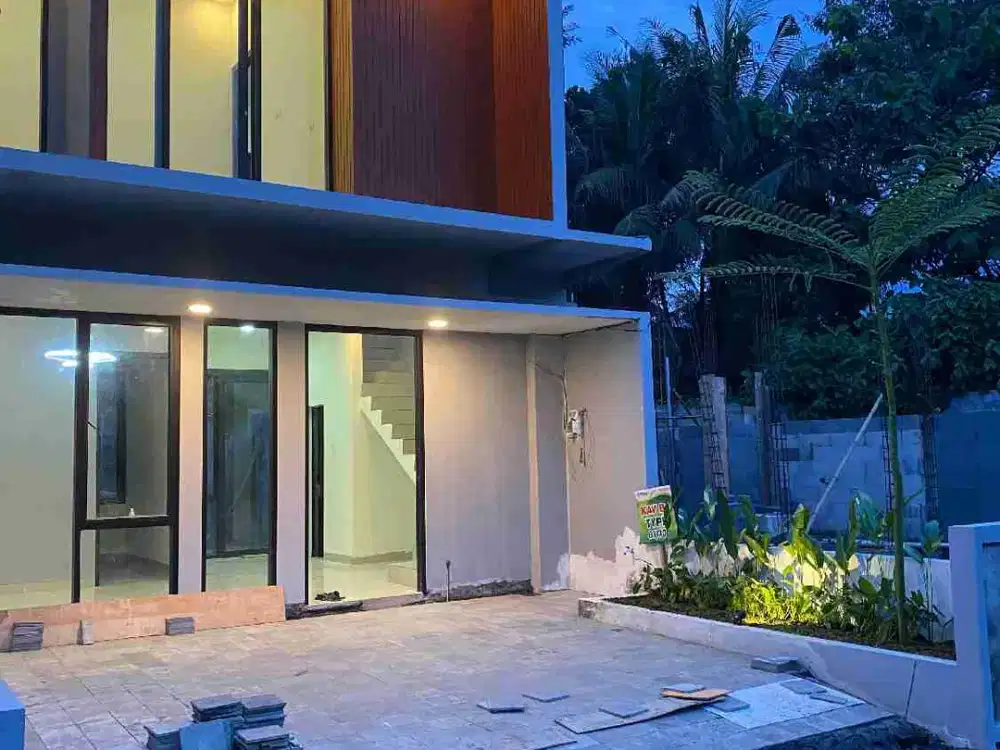 Cluster dekat exit tol ungaran, dekat gedung DPRD