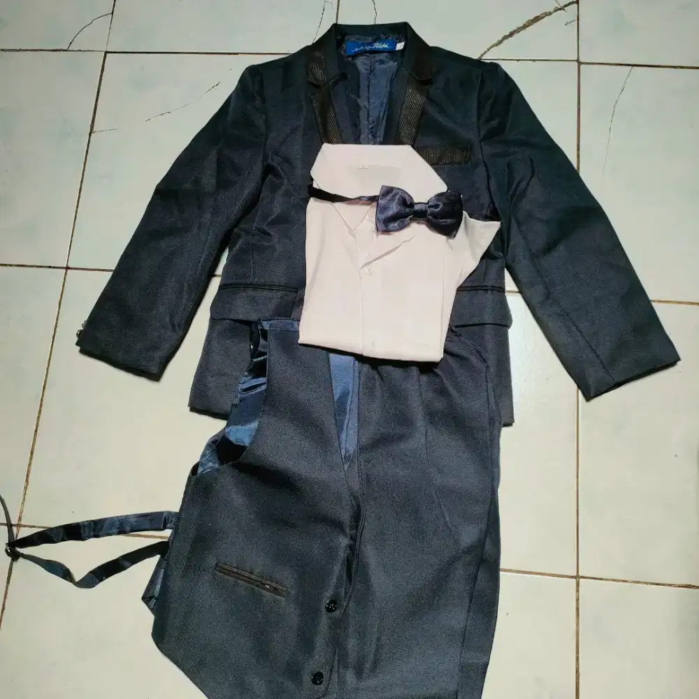 Pakaian Jas anak laki laki