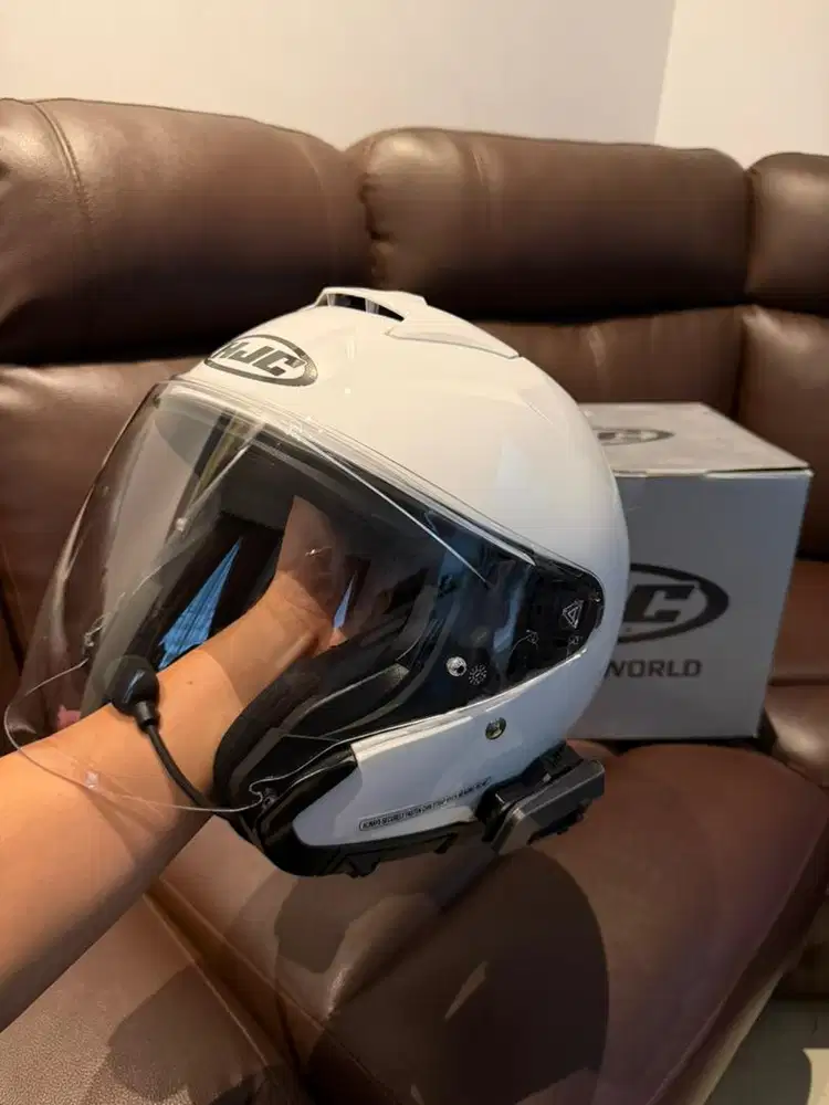 Helm half Face HJC I31 White like new Condition