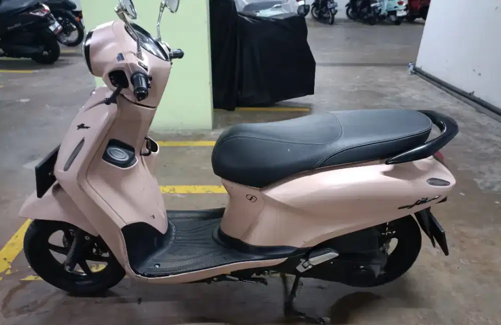 JUAL MURAH!! .. ,FILANO 2024. LECET PEMAKAIAN.STNK/BPKB LENGKAP !!