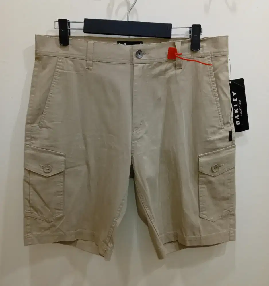 OAKLEY CARGO SHORT PANTS