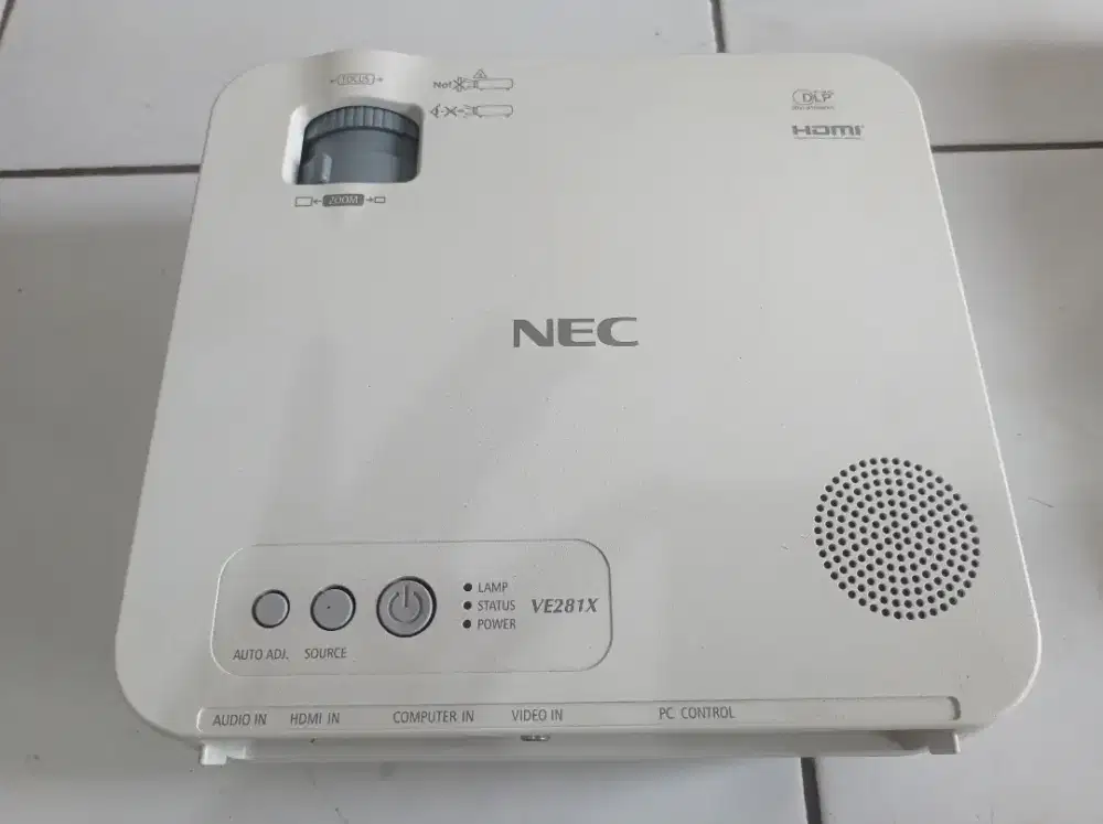 NEC VE281X – Kondisi Bagus Siap Pakai Support HDMI port