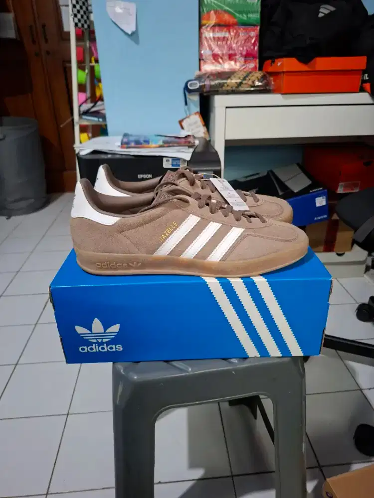 Sepatu Sneakers Adidas Gazelle Indoor Original - Size 46 2/3