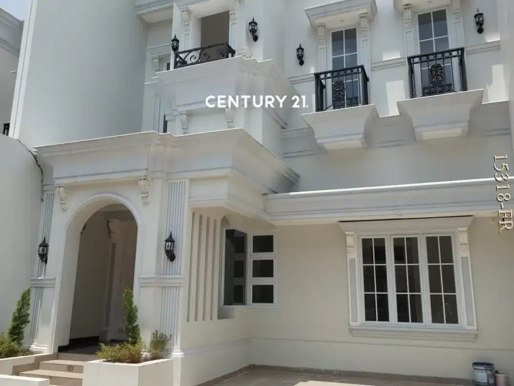 Dijual Rumah Mewah Brand New Ada Kolam Renang Di Joglo