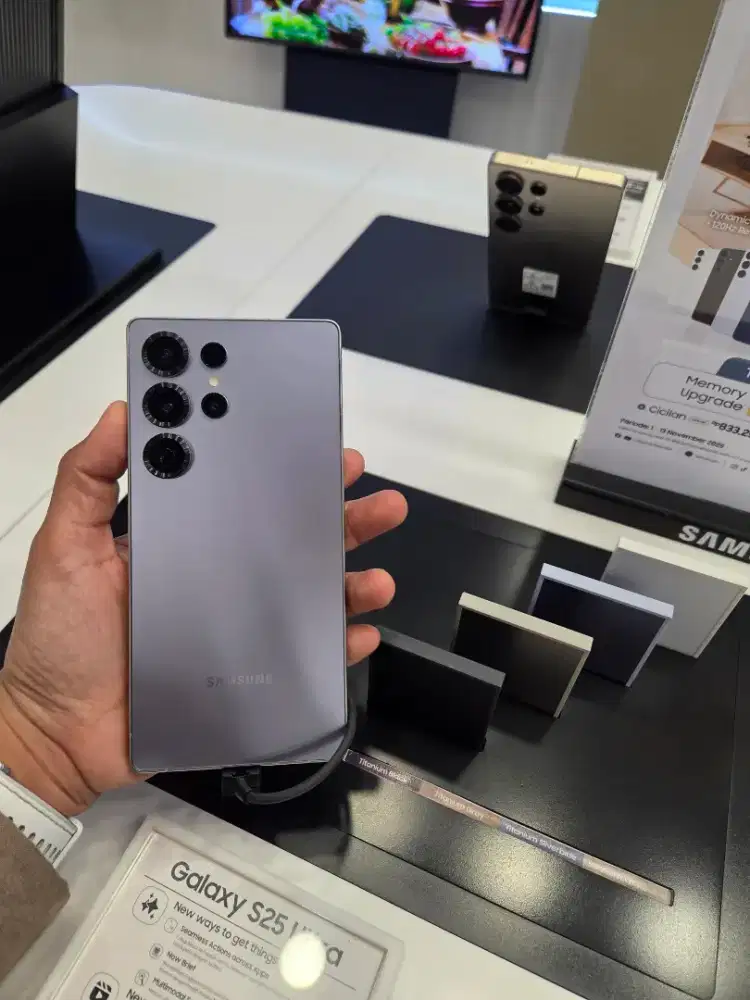 SAMSUNG GALAXY S25 ULTRA FREE BUDS 3FE