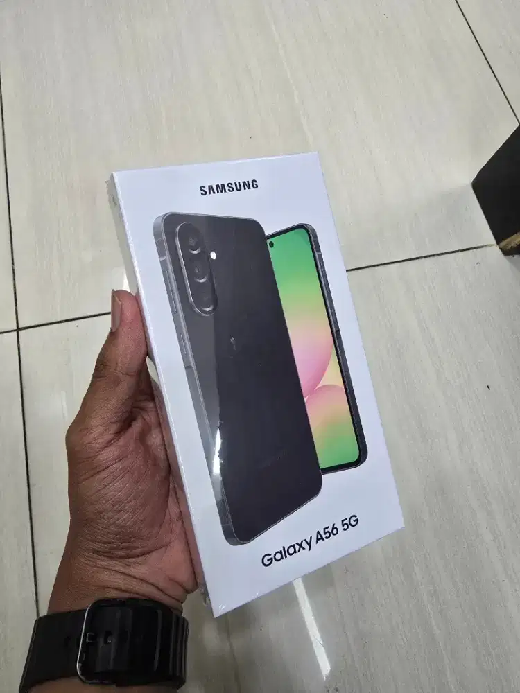 BU! A56 8/256 SEIN SEGEL NEW BNIB