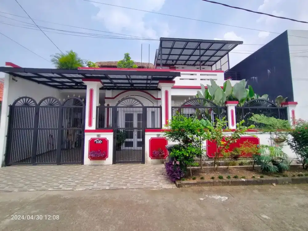 Rumah Dekat GDC, Kolam Renang Pribadi, Luas 174m, Free Gazebo, Dapur Modern, Semi Perabot