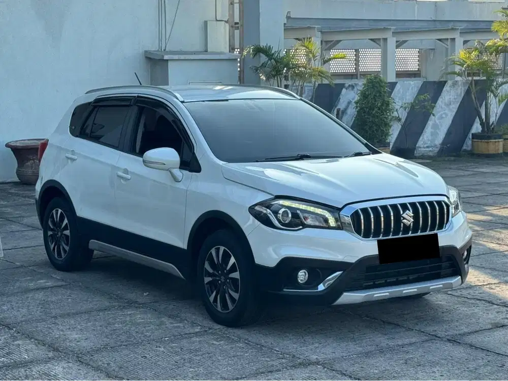 Suzuki SX4 2019 Bensin
