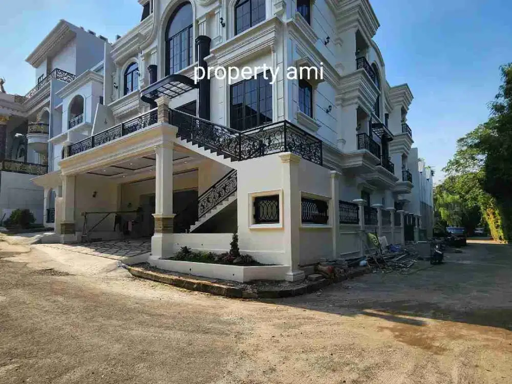 Jual rumah masuk mobil bebas banjir di Cipete Jakarta Selatan