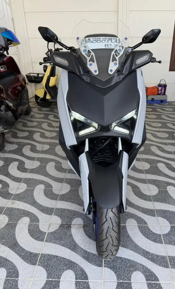 Yamaha Xmax 250cc Silver matte