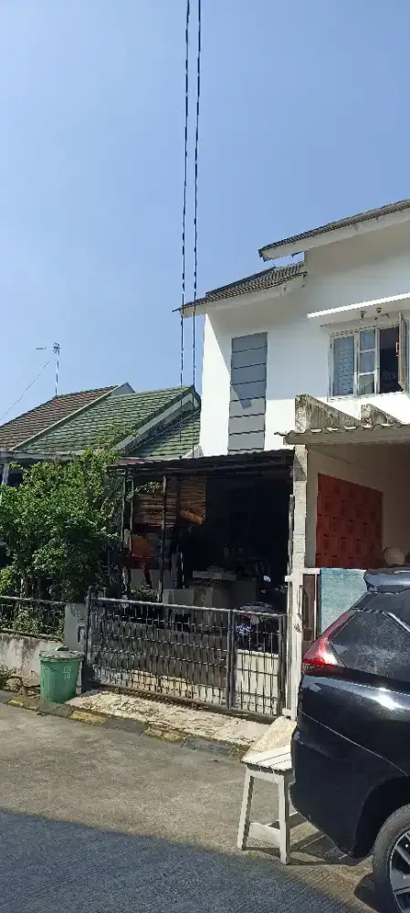 Jual cepat rumah 2 lantai