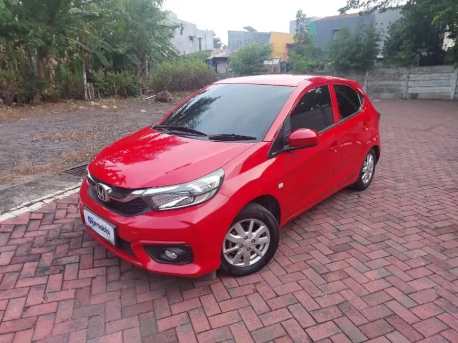 DP 15 jt Honda Brio Satya 1.2 E Bensin-AT 2022 Merah AGXD