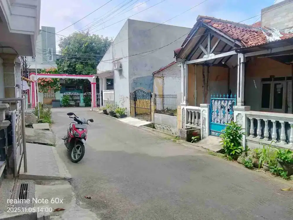 RUMAH MURAH BUTUH RENOV 72M² DI PONDOK TIMUR INDAH BEKASI