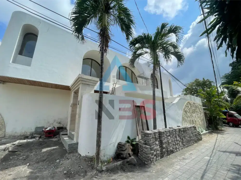 for sale New Luxury Villa 2 floor in Kartika Plaza Kuta - Badung Hotel