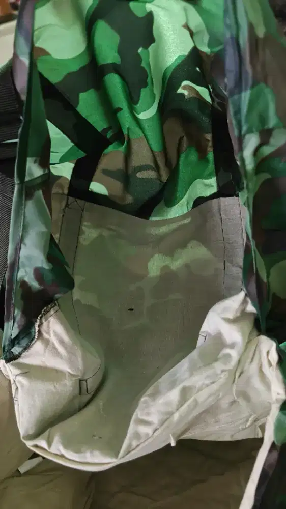 sleeping bag camping motif camo tentara