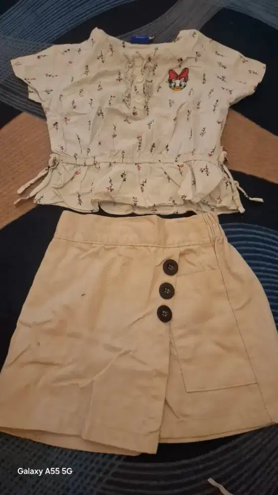 Harga untuk 14 pcs baju anak 1-2 tahun