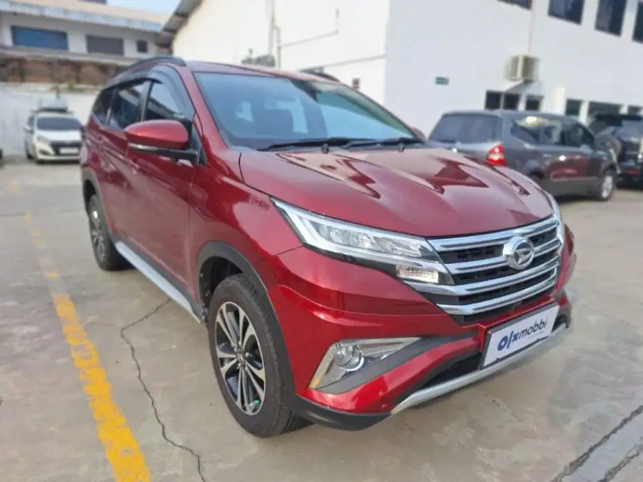 LOW DP Daihatsu Terios 1.5 R Bensin-AT 2018 UKO