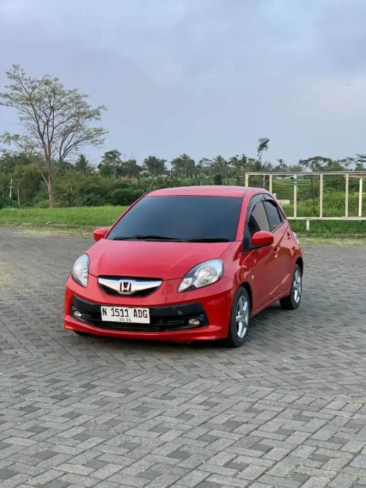 BRIO 1.2 E SATYA MT 2015