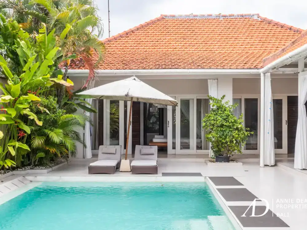 LEASEHOLD SINGLE LEVEL 3-BEDROOM VILLA IN SEMINYAK