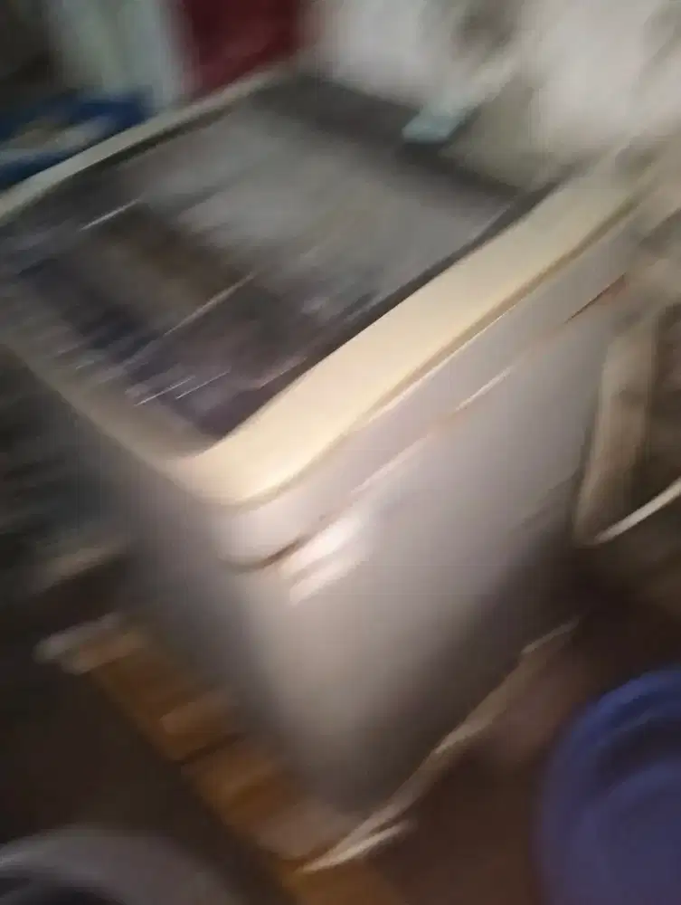 Mesin cuci LG tabung atas