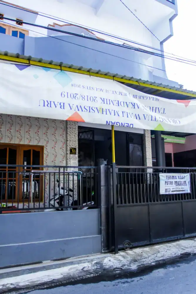 Kos Lilik Putri Muslimah Malang