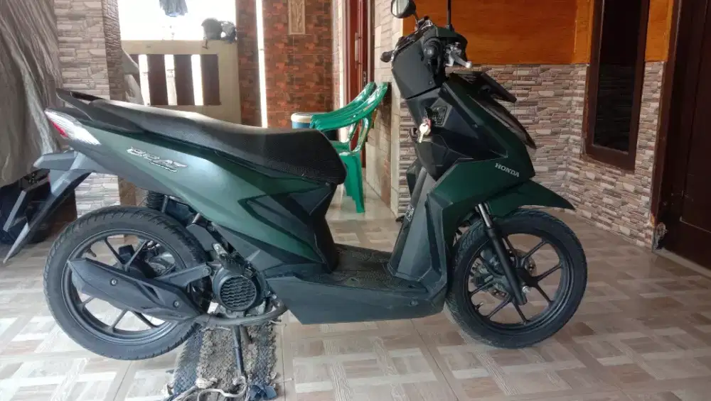 Honda Beat Hijau Doff THN 2023