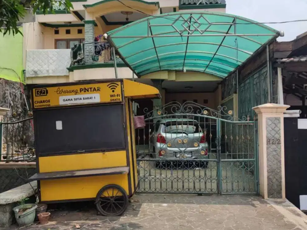 DIJUAL RUMAH DI KOMPLEK PELNI DEPOK