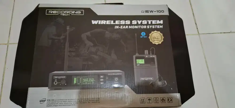 Ear Monitor System merk RECORDING TECH - IEW -100