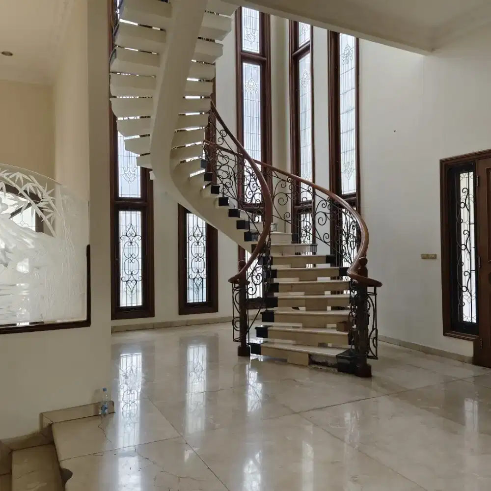 Sewakan Rumah 3 Lt Gading Kirana
Kelapa Gading Jakarta Utara