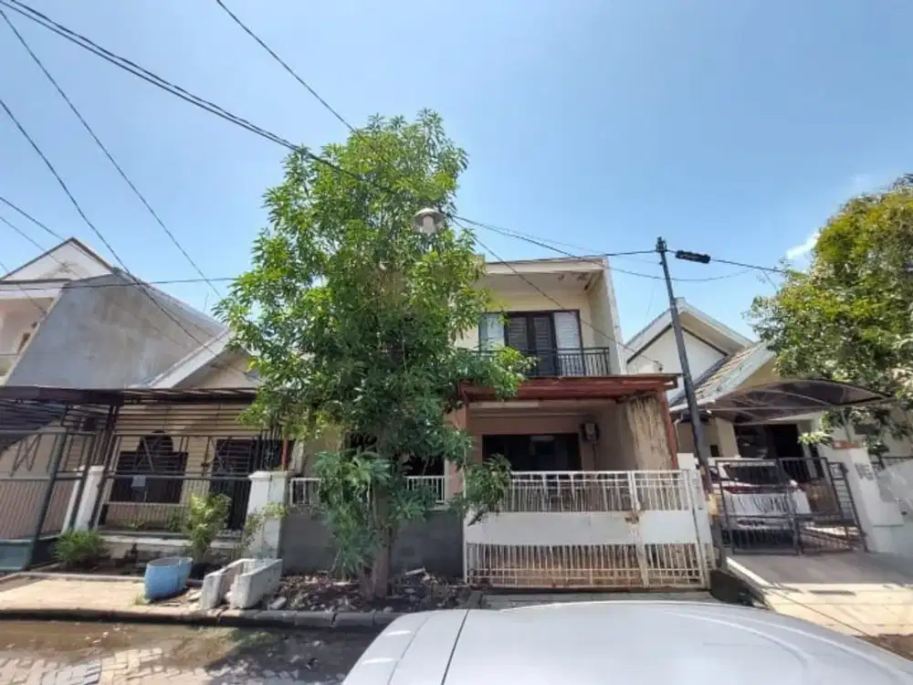 TURUN HARGA, MEPET SURABAYA Dekat MERR dan TOL TAMBAK SUMUR   PONDOK TJANDRA INDAH WARU SIDOARJO  Rumah Dengan Bangunan Kokoh Butuh Cat Ulang Biar Can