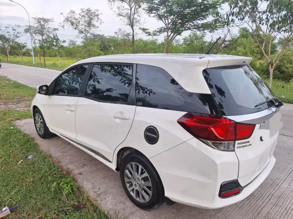 Honda Mobilio 2015 Bensin