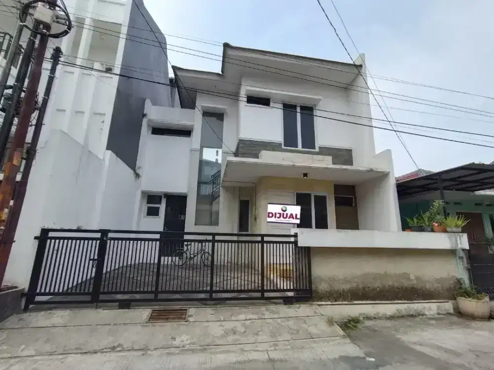 Dijual rumah 2lt di Taman Galaxy Full Renovasi, Bekasi Selatan