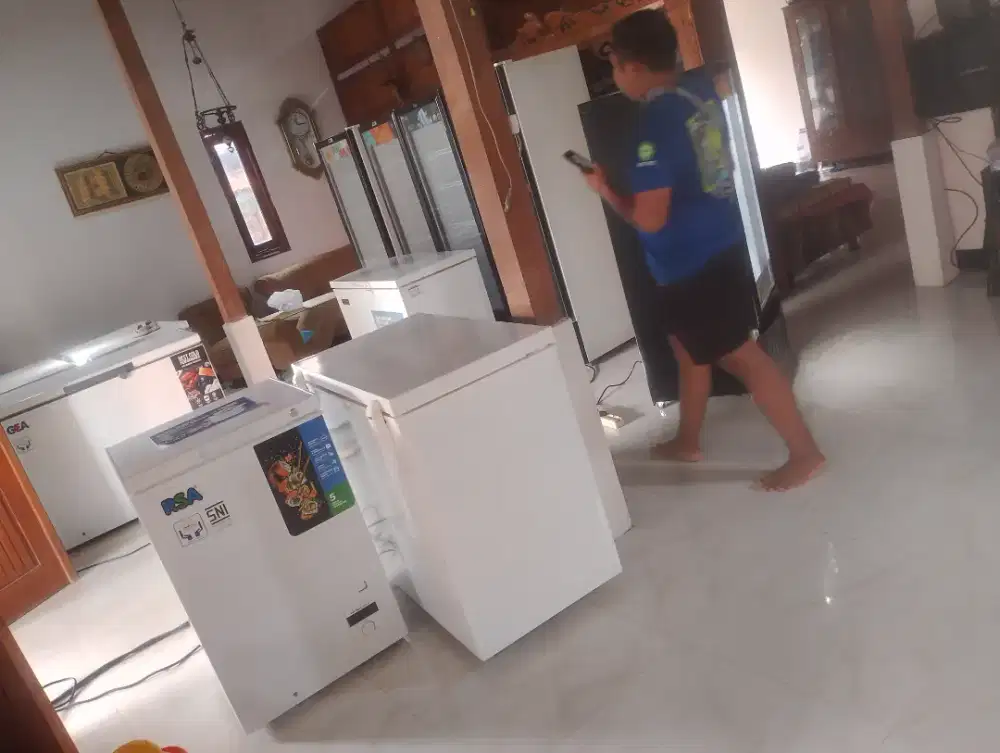 Beli barang bekas elektronik